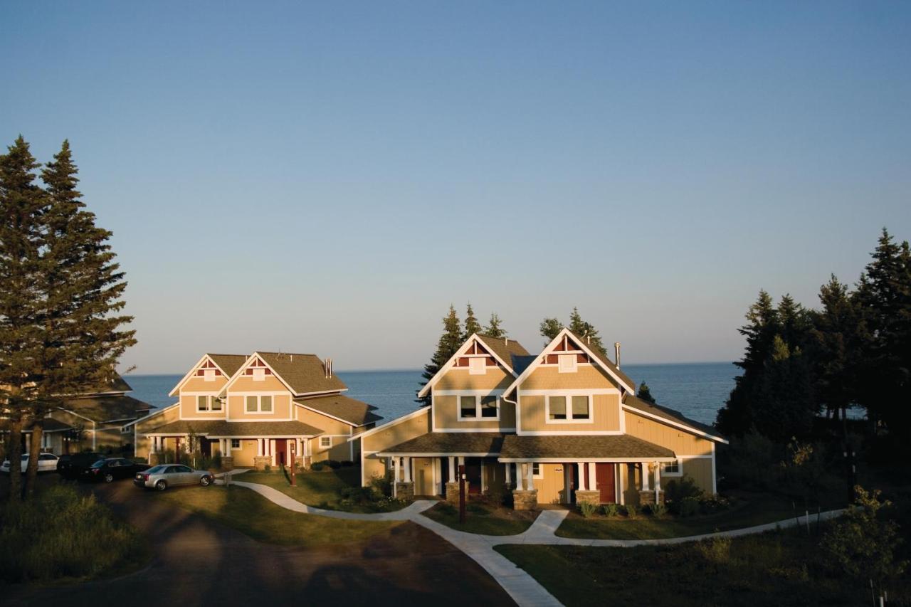 Larsmont Cottages Ту-Харборс Экстерьер фото